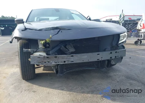 2019 Dodge Charger Sxt Rwd z USA, uszkodzony, nr VIN 2C3CDXBG9KH717388